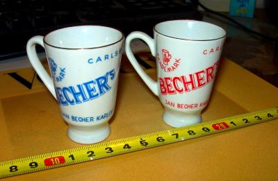 Лот: 12020433. Фото: 1. ПАРА ликёрных рюмок. Becher's... Фарфор, керамика