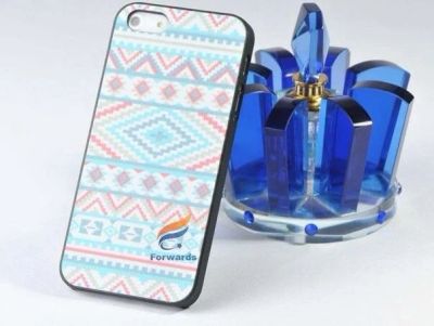 Лот: 3508295. Фото: 1. чехол iphone 5 геометрический. Чехлы, обложки