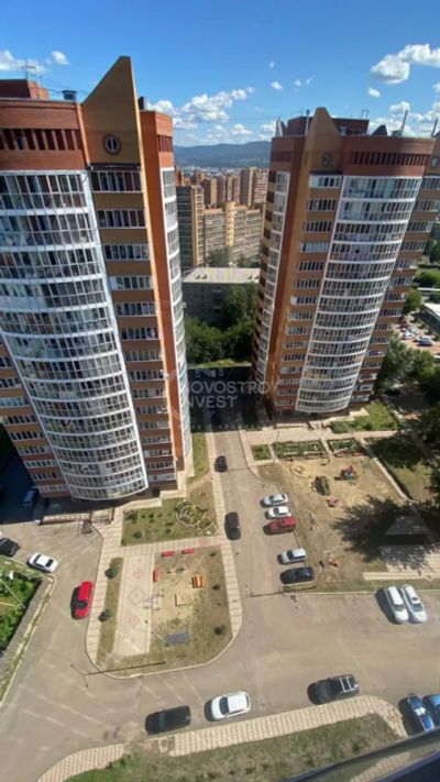 Лот: 20684792. Фото: 1. Красноярск Октябрьский Ленинградская... Квартиры, студии