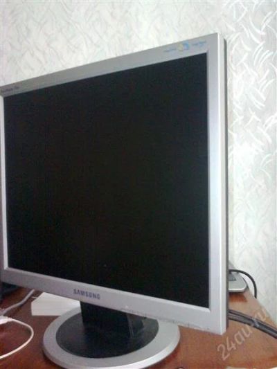 Лот: 842077. Фото: 1. монитор. ЖК-мониторы