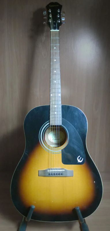 Лот: 5718800. Фото: 1. Акустическая гитара Epiphone AJ-100... Гитары