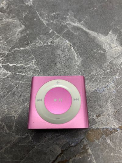 Лот: 18362559. Фото: 1. Apple iPod Shuffle 2GB. Плееры