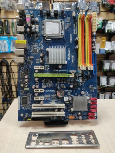 Лот: 21431311. Фото: 1. Мат. плата ASRock P45DE/LGA775... Материнские платы