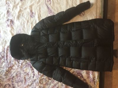 Лот: 12239304. Фото: 1. Зимний пуховик Adidas. Зимняя спортивная одежда
