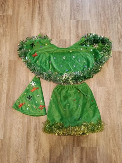 Лот: 25899716. Фото: 1. Карнавальный костюм Елочка. Детские карнавальные, праздничные костюмы