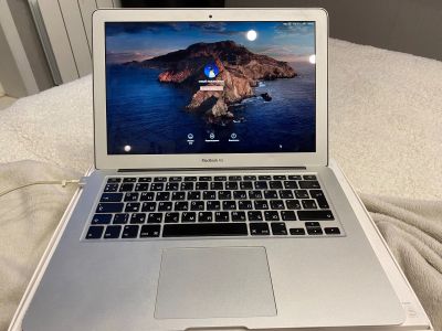 Лот: 21248198. Фото: 1. Macbook Air 13 mid2012 i5. Клавиатуры для ноутбуков