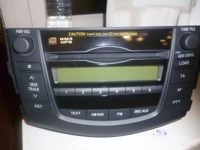 Лот: 7003155. Фото: 1. автомагнитола RAV4. Автомагнитолы
