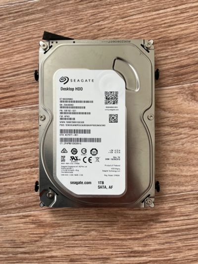 Лот: 20188115. Фото: 1. Жесткий диск 1Tb. Жёсткие диски (HDD)
