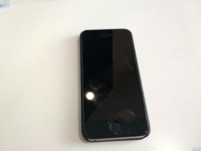 Лот: 13355251. Фото: 1. iPhone 5S 32Гб. Смартфоны
