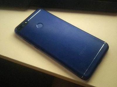 Лот: 16068541. Фото: 1. Honor 7a pro 16/2. Смартфоны