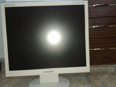 Лот: 330955. Фото: 1. ЖК-монитор samsung 710n нерабочий... ЖК-мониторы