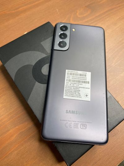 Лот: 20865610. Фото: 1. Samsung Galaxy S21, 8/128 ГБ RU... Смартфоны