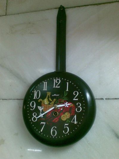 Лот: 3201264. Фото: 1. Советские настенные часы Маяк... Оригинальные наручные часы