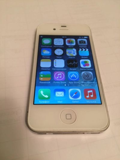 Лот: 5009081. Фото: 1. iphone 4 16 gb. Смартфоны