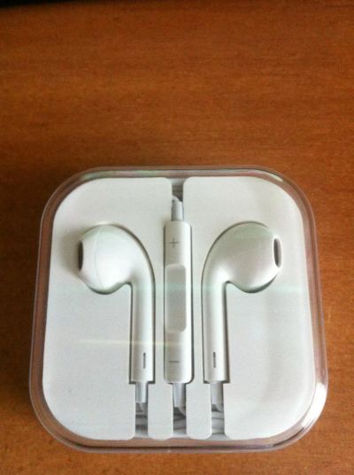 Лот: 3100515. Фото: 1. apple earpods. Наушники, гарнитуры
