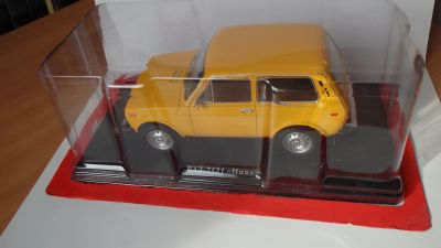 Лот: 17281088. Фото: 1. Масштабная модель ВАЗ-2121 1/24... Автомоделизм