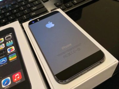Лот: 10567550. Фото: 1. iPhone 5s 16Gb возможен обмен... Смартфоны
