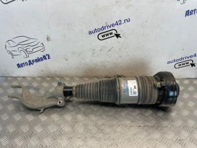 Лот: 23494275. Фото: 1. Амортизатор Volkswagen Touareg... Двигатель и элементы двигателя