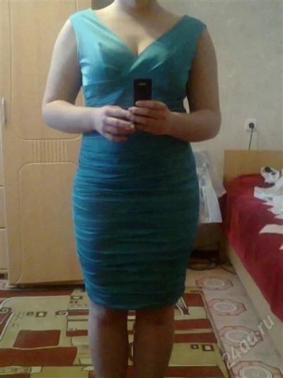 Лот: 2358904. Фото: 1. красивое платье к новому году... Платья