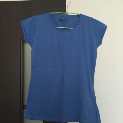 Лот: 7539120. Фото: 1. Футболка хлопок синяя. Футболки, топы и майки