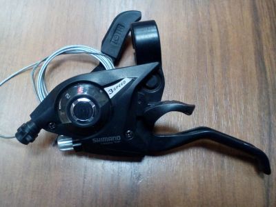 Лот: 10574651. Фото: 1. Комборучка Shimano 3ск. Левая. Запчасти