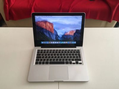 Лот: 14321599. Фото: 1. MacBook Pro 13 2009г c02kfw64hg83. Ноутбуки