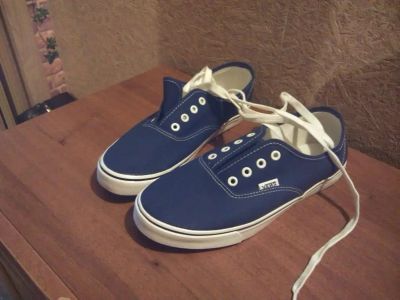 Лот: 7224268. Фото: 1. Кеды Vans. Кеды, кроссовки, слипоны