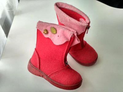 Лот: 10279036. Фото: 1. Валенки Котофей 24р на девочку. Валенки, угги, унты