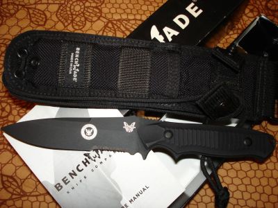 Лот: 11095549. Фото: 1. Американский нож Benchmade Nimravus... Ножи, топоры