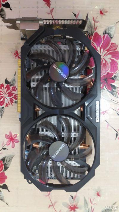 Лот: 18485423. Фото: 1. Видеокарта Gigabyte AMD Radeon... Видеокарты