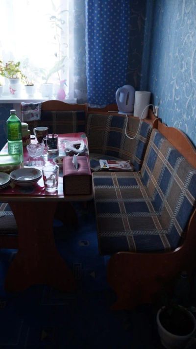 Лот: 5533055. Фото: 1. Кухонный мягкий уголок + обеденный... Кухонные уголки