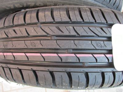 Лот: 13995001. Фото: 1. 185 65 R15 (185/65R15) Nokian... Шины