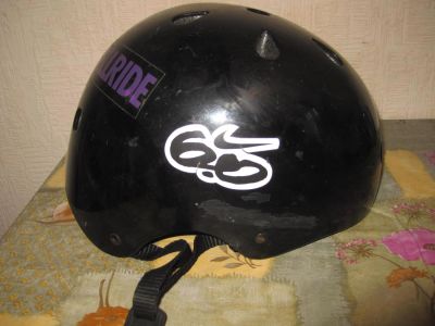 Лот: 4339751. Фото: 1. шлем черный. Защита тела