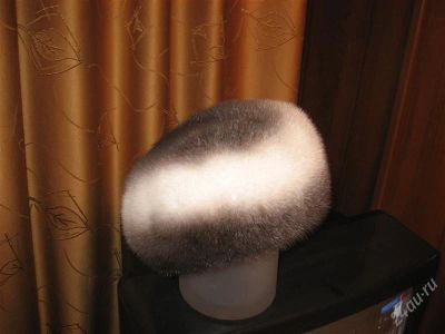 Лот: 1437634. Фото: 1. женская шапка. Головные уборы