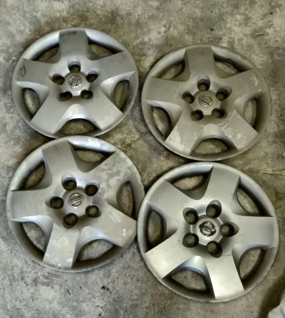 Лот: 24316894. Фото: 1. Колпаки Nissan 15". Колпаки