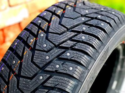 Лот: 19443083. Фото: 1. Шины 215/70 R16 Hankook W429A... Шины