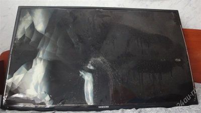 Лот: 2664239. Фото: 1. Раздолбаный LED телевизор SAMSUNG... Телевизоры
