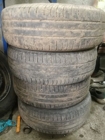Лот: 19113770. Фото: 1. Резина 195/65/15 Hankook на докат... Шины