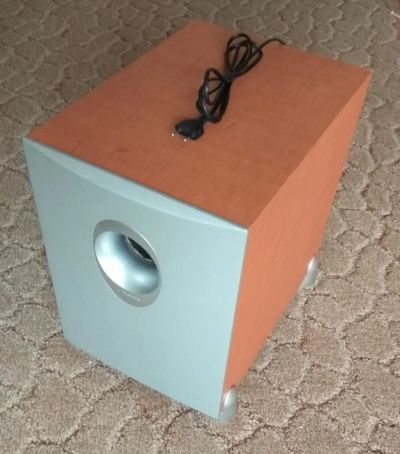 Лот: 9538024. Фото: 1. Активный Сабвуфер. Subwoofer Ultimate... Активные акустические системы