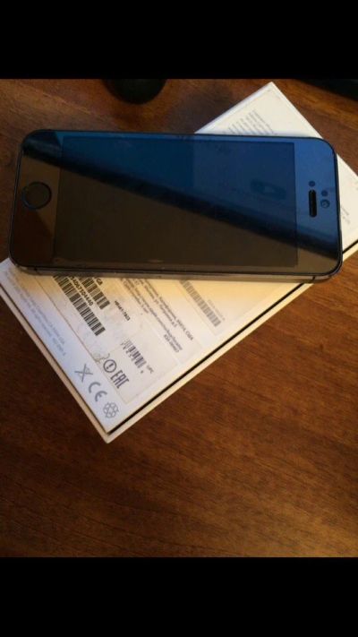 Лот: 8239399. Фото: 1. iPhone 5S. Смартфоны