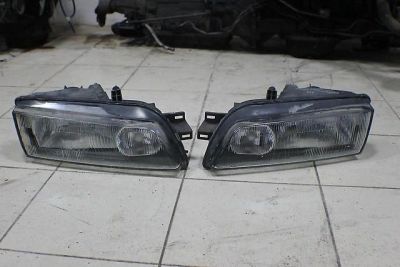 Лот: 4628389. Фото: 1. фары Nissan Skyline GT-R R32 BNR32. Оптика и освещение