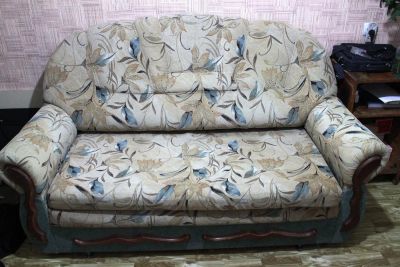 Лот: 3527156. Фото: 1. Диван. В хорошем состоянии. Диваны