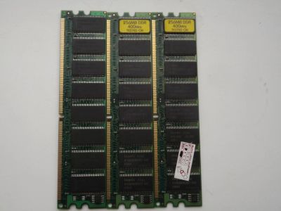 Лот: 9588332. Фото: 1. Планки памяти Hynix 256Мб 400МГц... Оперативная память