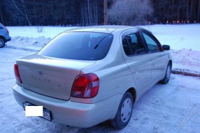 Лот: 1603608. Фото: 1. Toyota Platz 2001г. Автомобили