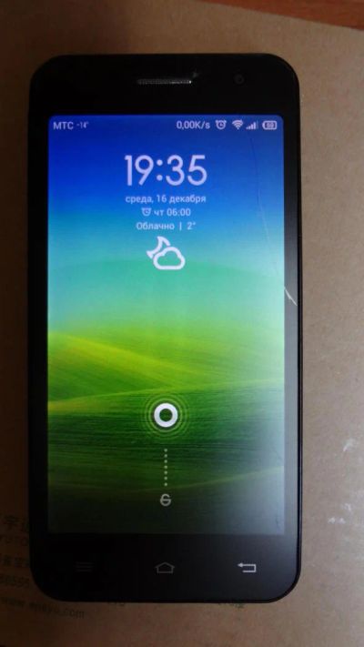 Лот: 6628820. Фото: 1. Смартфон Jiayu G2F 4x1,2ГГц, 1... Смартфоны