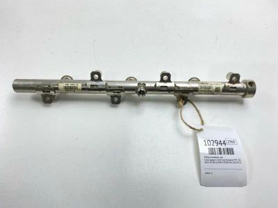 Лот: 24908686. Фото: 1. Рейка топливная Ford Explorer... Топливная система