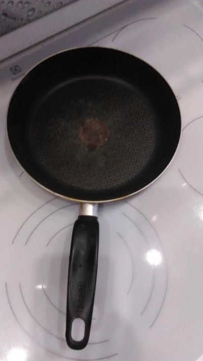 Лот: 10605516. Фото: 1. Сковородка tefal. Сковороды и сотейники