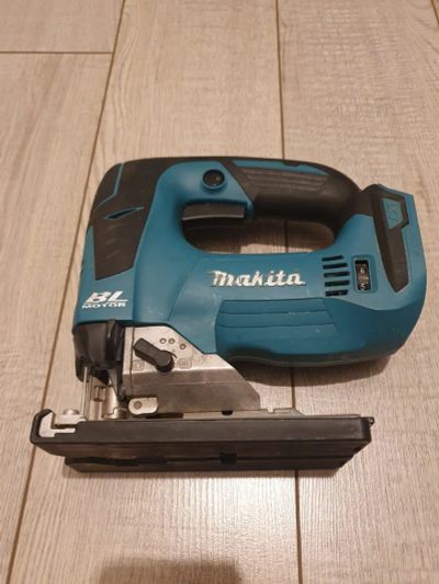 Лот: 19360422. Фото: 1. Аккумуляторный Makita DJV182Z. Электроинструмент