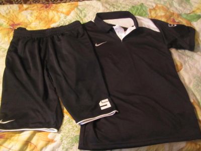 Лот: 5100309. Фото: 1. Футбольная форма NIKE. Другое (спортивная одежда)