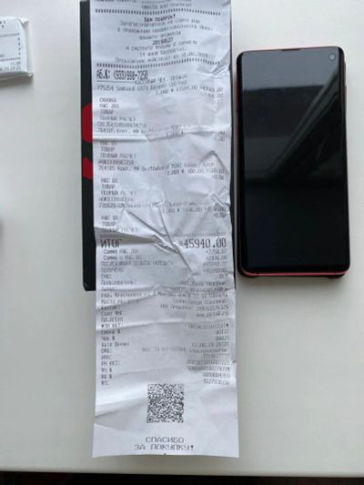 Лот: 15257774. Фото: 1. Samsung Galaxy s10 red 128gb. Смартфоны